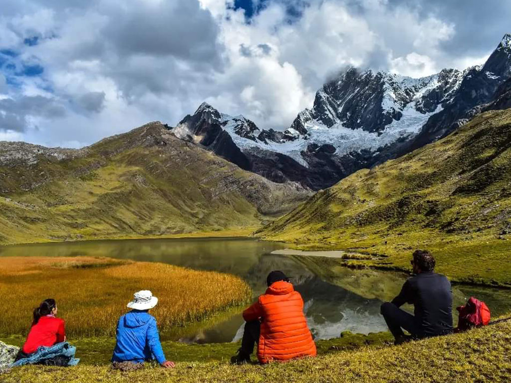 Huayhuash Trek 7 days 6 nights